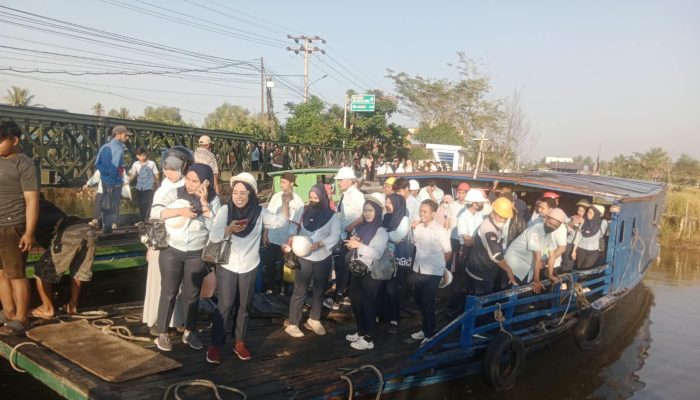 Perahu Gratis Polresta Banjarmasin Jadi Andalan Warga Mantuil