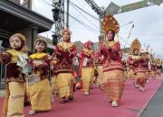 Libatkan 17 RT, Gubuklakah Karnaval Angkat Budaya Lokal