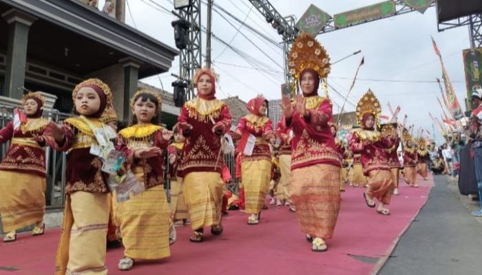 Libatkan 17 RT, Gubuklakah Karnaval Angkat Budaya Lokal