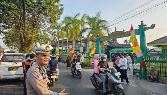 Polresta Banjarmasin Amankan Tradisi Baayun Maulid di Masjid Sultan Suriansyah