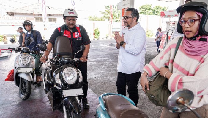Antrean SPBU di Makassar Berangsur Normal, Komisaris Pertamina Patra Niaga Tinjau Langsung