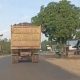 Truk Tronton Diduga Angkut Batubara Melintas Tanpa Penutup di Jalan Lintas Kalimantan