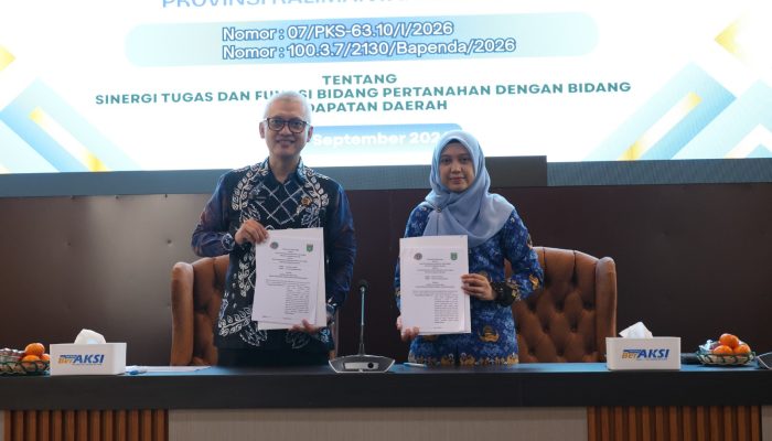 Perkuat Data Pelayanan, Bapenda dan Kantor Pertanahan Tanbu Teken PKS