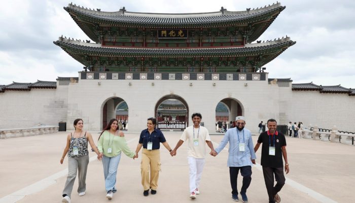 From the War Memorial to Gyeongbokgung Palace, World Youth Discover the “Value of Peace” in Seoul