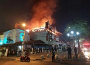 Toko Batik di Gondomanan Yogyakarta Terbakar