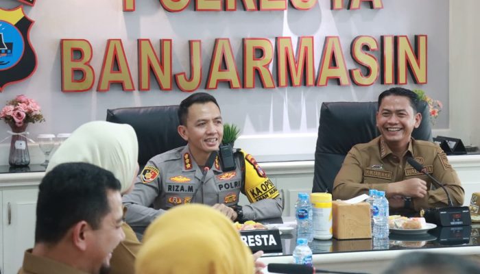 Wali Kota Yamin Kunjungi Polresta Banjarmasin, Bahas Keamanan Kota
