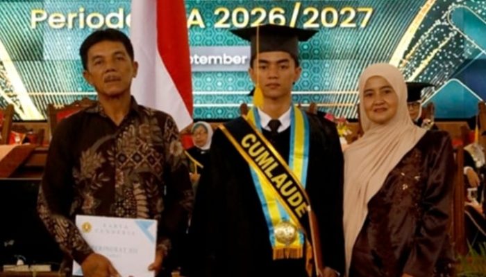 Anak Pekerja Bengkel Jadi Lulusan Terbaik Teknik Pertambangan UPN Veteran Yogyakarta