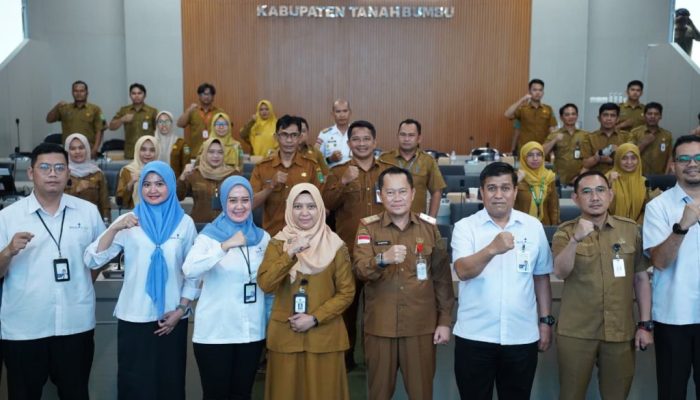 Bank Kalsel Dukung Digitalisasi Pajak Daerah Tanah Bumbu Lewat QRIS Dinamis
