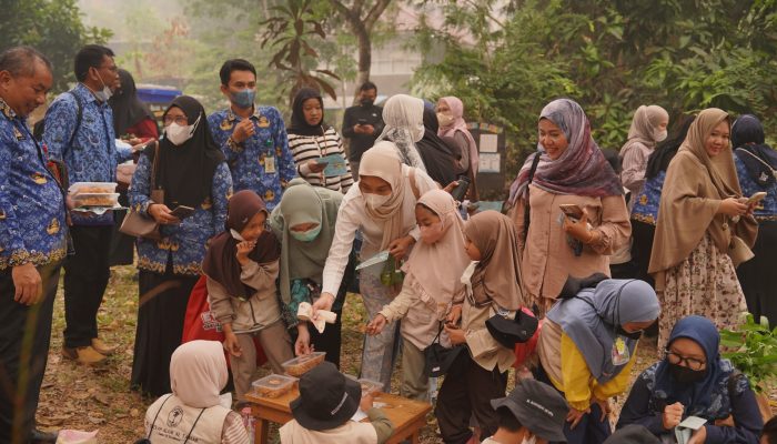 Market Day Al-Tamar, Disdik Balangan Dukung Wirausaha Sejak Dini
