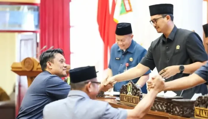 Enam Fraksi DPRD Tanbu Setujui Raperda APBD Perubahan 2026 dengan Catatan