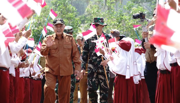 Buka TMMD ke-130, Sanusi Ingin Program Berlanjut Setiap Tahun di Malang