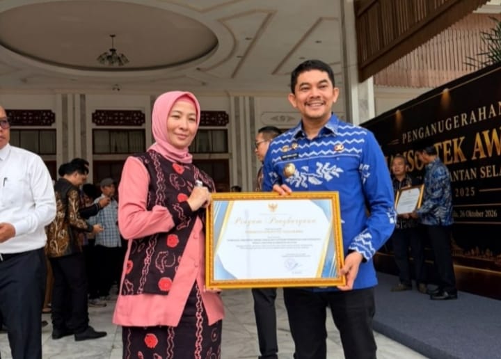 Pemkab Tanah Bumbu Raih Terbaik 1 Jamsostek Awards 2025 Tingkat Kalsel